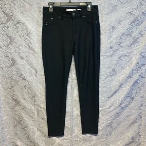 YMI Wanna Betta Butt pants